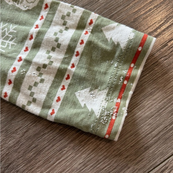 4t CHRISTMAS PAJAMA SET - Picture 2 of 5